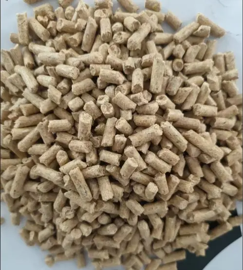 Chicken feed pellets